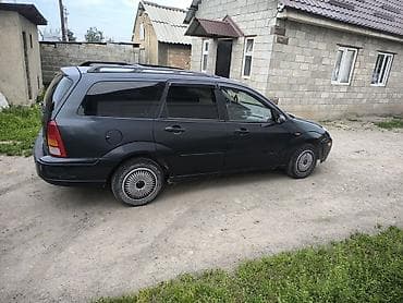 Ford: Ford Focus: 2000 г., 2 л, Механика, Бензин, Универсал — 6