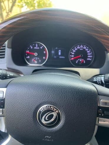 кия мохаве: Kia Mohave: 2017 г., 3 л, Автомат, Дизель, Внедорожник — 9