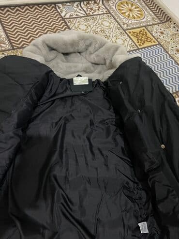 женский пиджак куртку: Пуховик, По колено, С капюшоном, M — 2