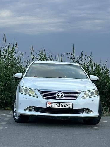 old man: Toyota Camry: 2012 г., 2.5 л, Автомат, Бензин, Седан — 1