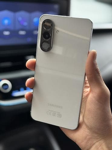 apple wath: Samsung Galaxy A56 5G, цвет - Белый — 1