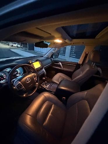 Toyota Land Cruiser: 2010 г., 4.7 л, Автомат, Бензин, Внедорожник — 6