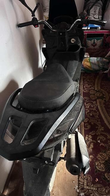 мото продажа: Скутер/макси-скутер 150класса GT крч всё работает кичине царапиналары — 3