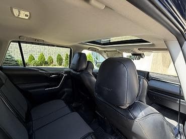 колони: Toyota RAV4: 2019 г., 2.5 л, Автомат, Бензин, Кроссовер — 7
