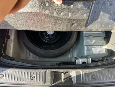 tayota runx: Toyota ist: 2004 г., 1.3 л, Автомат, Бензин, Хетчбек — 10