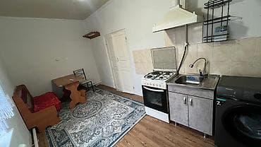 hostel osh: Дом, 70 м², 4 комнаты, Собственник, Старый ремонт — 10