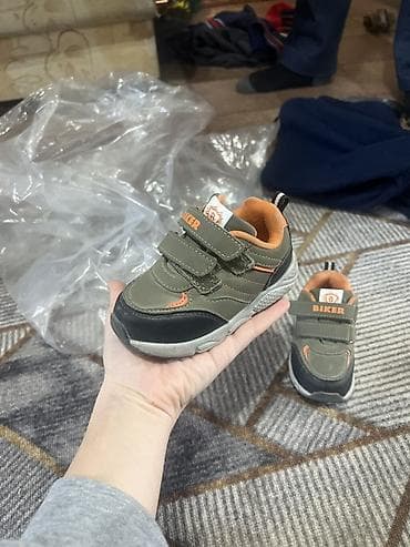 Коляски: Детские кроссовки Biker С России с магазина karry - Модель: Biker — 2