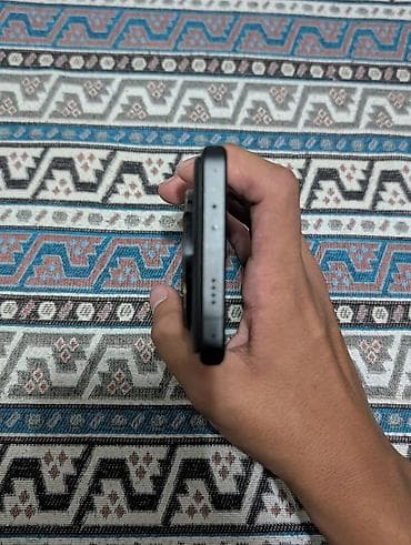 телефон бву: Xiaomi, 13 Ultra, Б/у, 256 ГБ, цвет - Черный, 1 SIM, 2 SIM — 5