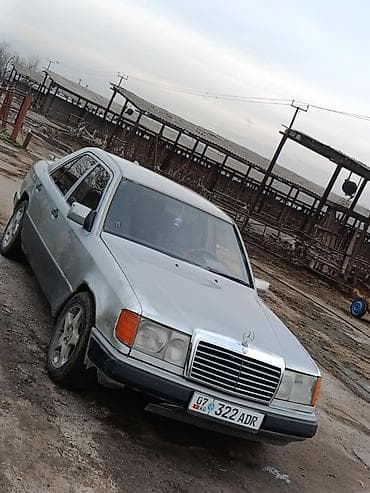 кассеты аудио: Mercedes-Benz W124: 1991 г., Механика, Седан — 3