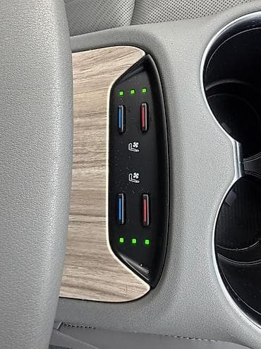 смап цена: Toyota Venza: 2021 г., 2.5 л, Автомат, Гибрид, Кроссовер — 10