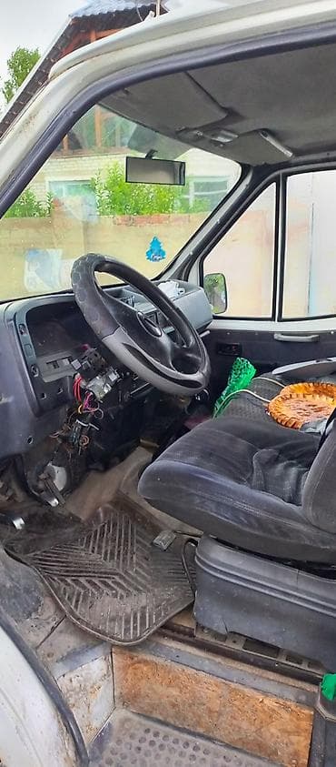 продаю с: Ford Transit: 1994 г., 2.5 л, Механика, Дизель, Бус — 2