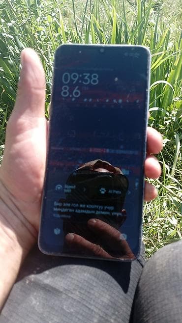 itel a48: Poco цвет - Белый — 1