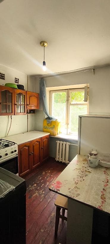 2 комнаты, 42 м², Мед Академия Хрущевка, 3 этаж, Старый ремонт