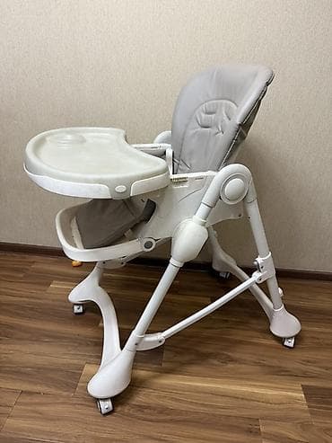 детские вешалки: Стульчик для кормления, Б/у, Другой бренд, Пластик, Другой вид, цвет - Серый — 2