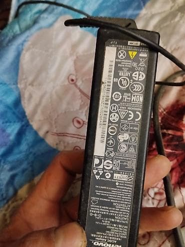 Сетевой адаптер питания Lenovo - Тип: AC/DC адаптер (зарядное