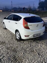 мухобойка авенсис: Hyundai Solaris: 2014 г., 1.4 л, Автомат, Бензин, Хэтчбэк — 6