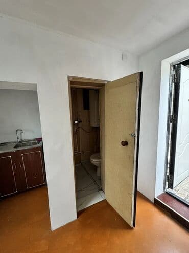 кв частный дом: 30 м², 1 комната, Утепленный, Забор, огорожен — 4
