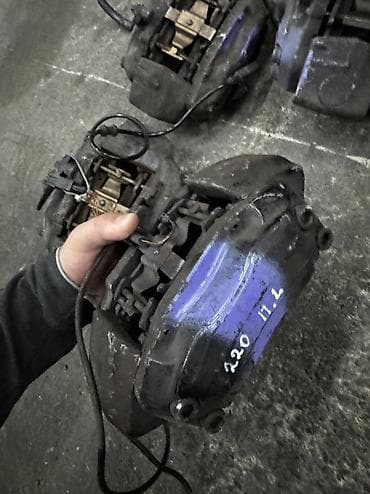 суппорт w220: Комплект суппортов Mercedes-Benz Оригинал — 1