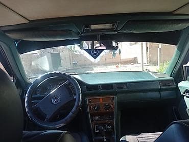 Унаа сатуу: Mercedes-Benz W124: 1989 г., 2 л, Кол менен иштөөчү, Бензин, Седан — 5