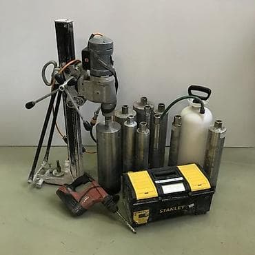 бур скважины: Алмазная установка для сверления (бурения) отверстий в — 1