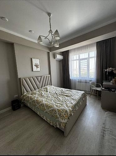3 3: 3 комнаты, 80 м², Золотой квадрат Элитка, 9 этаж, Евроремонт — 1