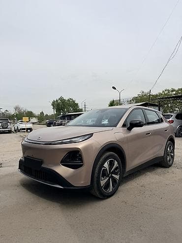 li l7 max: Changan Qiyuan Q05: 2026 г., Электромобиль — 3