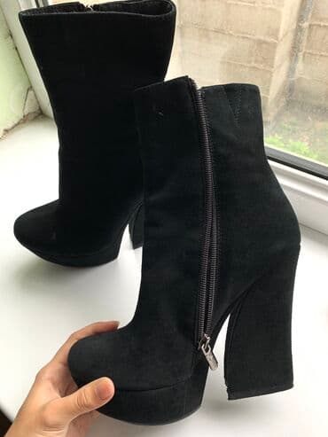 Атайын кийим: Натуральная замшевая сапожка
36-37 размера 
В отличном состоянии — 3