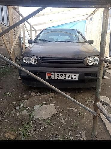 Volkswagen Golf: 1994 г., 1.6 л, Бензин, Хэтчбэк