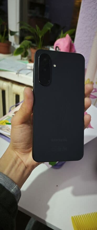 все телефоны huawei: Samsung Galaxy A36, Б/у, 128 ГБ, цвет - Черный, 2 SIM — 1