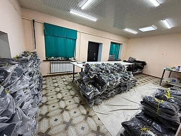 сдаю витрины: Сдаётся угловое коммерческое здание в районе Дордой рядом с оптовым — 7