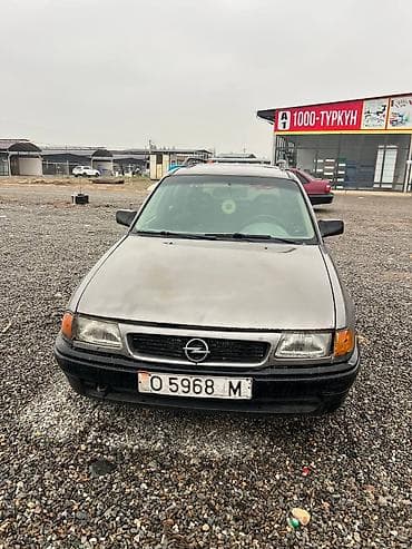 suzuki lets: Opel Astra: 1992 г., 1.6 л, Автомат, Бензин, Универсал — 1