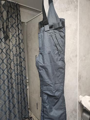 Мужские лыжные штаны, M, Б/у, С утеплителем, Штаны с подтяжками at lalafo.kg Мужские лыжные штаны, M, Б/у, С утеплителем, Штаны с подтяжками