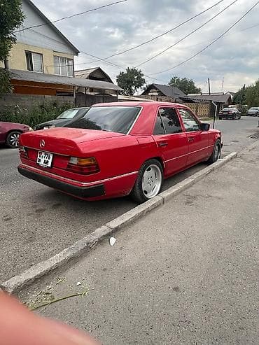 e32 bmw: Mercedes-Benz W124: 1991 г., 2.2 л, Механика, Бензин, Седан — 3