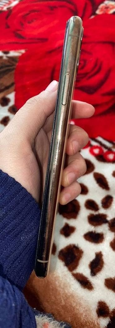 iphone13pro max: IPhone 11 Pro Max, 256 ГБ, Золотой, Защитное стекло, 100 % — 3