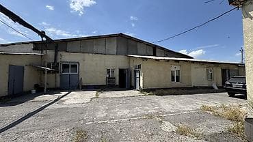 Продаю коммерческое помещение 800 кв м.с участком 19 соток — 1