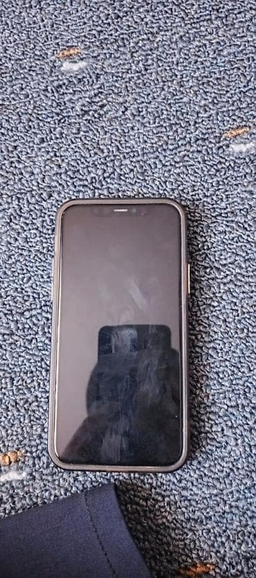 зарядка macbook pro: IPhone 11 Pro, Space Gray — 2