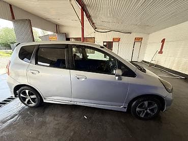 транс: Honda Fit: 2002 г., 1.3 л, Автомат, Бензин, Хэтчбэк — 7