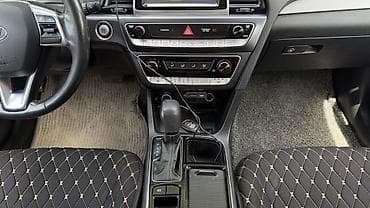 цена асфальта за квадратный метр: Hyundai Sonata: 2017 г., 2 л, Автомат, Газ, Седан — 10