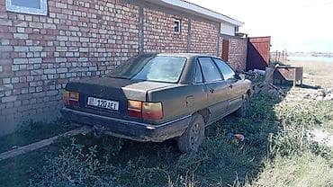 forester 2003: Audi 100: 1984 г., 1.8 л, Механика, Бензин, Седан — 1