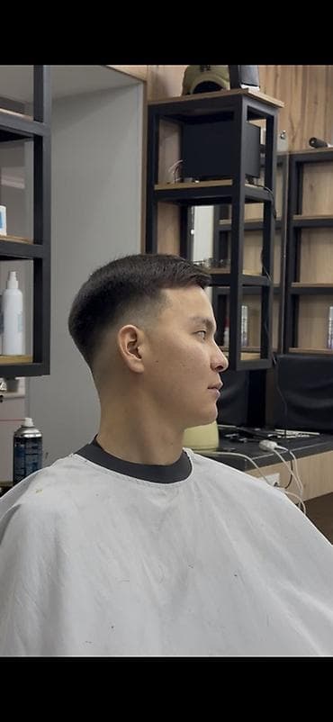 каббан: Мужские стрижки за 149 сом!!! Стригут стажеры практиканты👍 - — 2