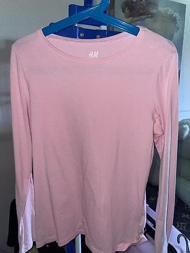 скупка одежд: Отдам даром женские вещи в хорошем состоянии: • Розовый лонгслив — 2