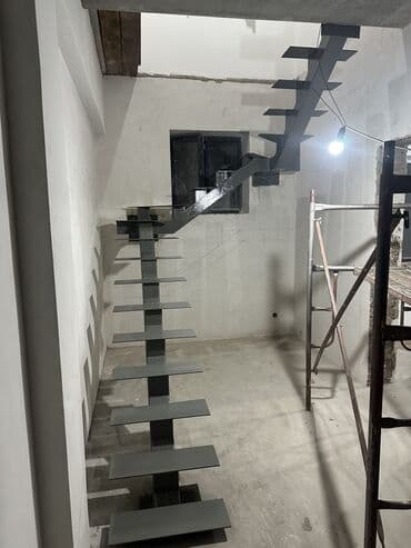 планировка дома: Металлическая лестница Для дома, Бесплатная консультация — 17