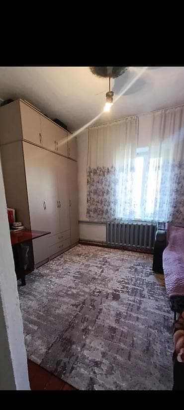 Недвижимость: 66 м², 4 комнаты, Парковка, Забор, огорожен — 1