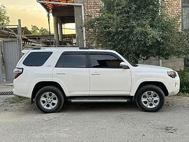 4 7: Toyota 4Runner: 2019 г., 4 л, Автомат, Бензин, Внедорожник — 5