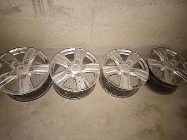 с4 2 6: Литые Диски R 17 Toyota, Комплект, отверстий - 5 — 1