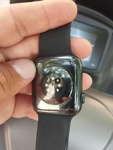 смарт: Apple Watch Nike (серия с циферблатами Nike). Цвет корпуса — тёмный — 6