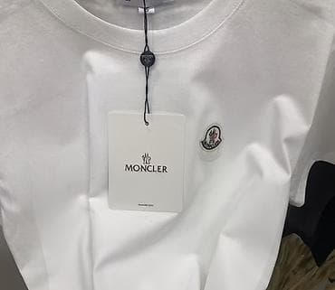 кофта топ: Футболка Moncler, базовая модель с коротким рукавом и круглым вырезом — 4