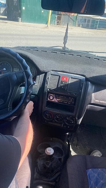 Унаа сатуу: Hyundai Getz: 2004 г., 1.3 л, Хетчбек — 7