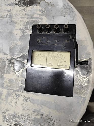 вольтметры: Продам Мегаомметр на 2500V — 2