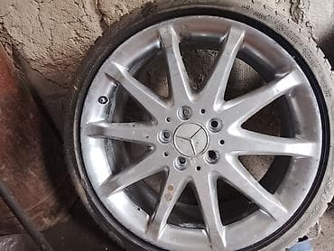 Колеса в сборе 225 / 40 / R 18, Всесезонная, Комплект, Легковые, Литые, отверстий - 5